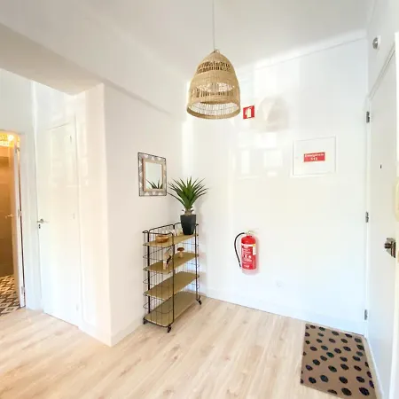 Abesbilico-zona Central-ar Condicionado-perto Praias Apartman Setúbal