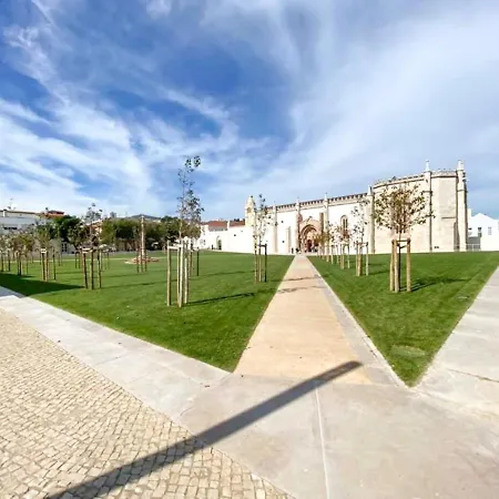 Abesbilico-zona Central-ar Condicionado-perto Praias Apartman Setúbal