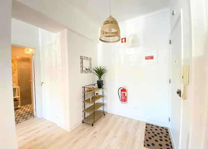 Abesbilico-zona Central-ar Condicionado-perto Praias Apartman Setúbal