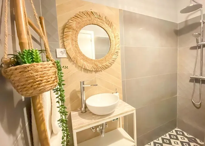 Abesbilico-zona Central-ar Condicionado-perto Praias Appartement *